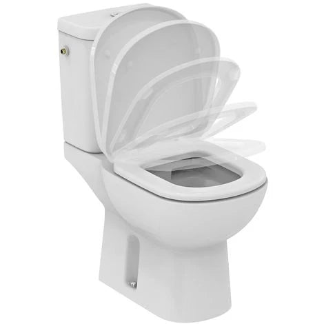 Toilettes avec un abattant WC soft-close qui se ferme lentement
