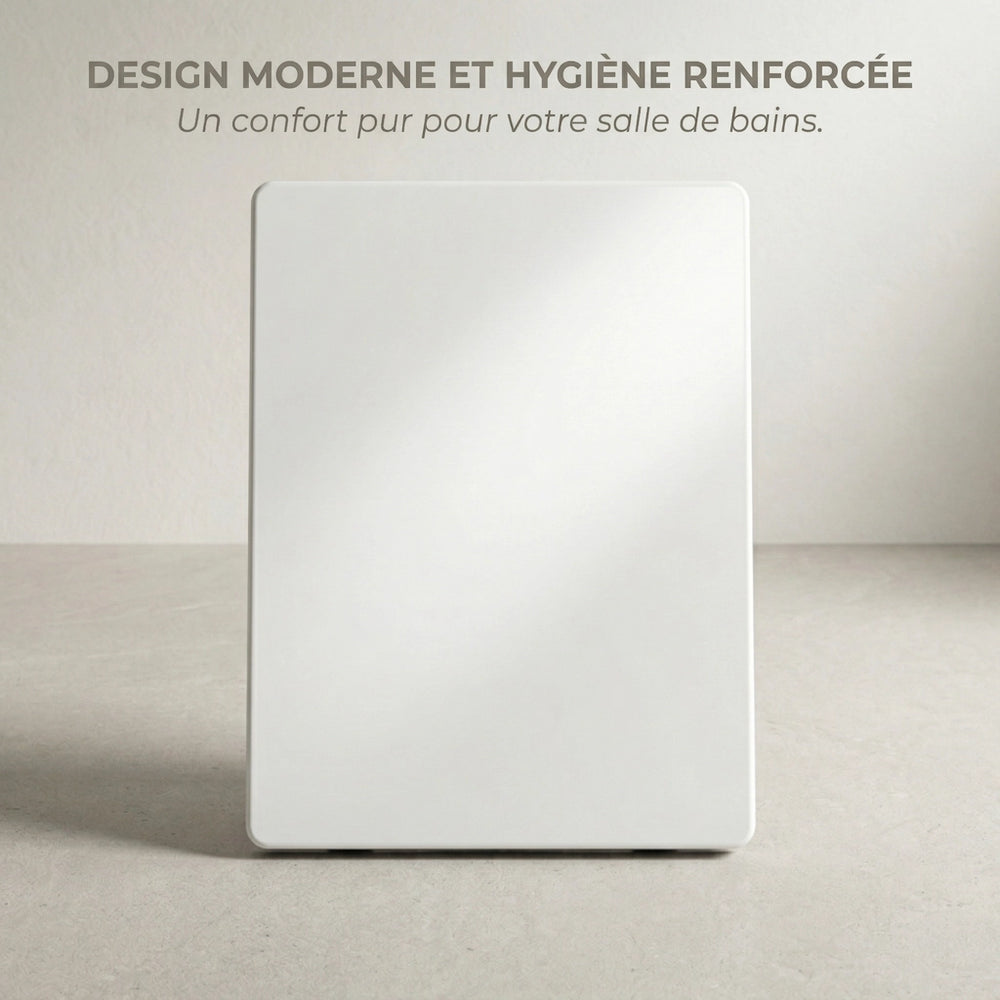 Abattant WC carré avec design moderne et surface hygiénique 