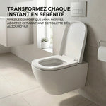 Toilette avec un abattant WC carré blanc et moderne 